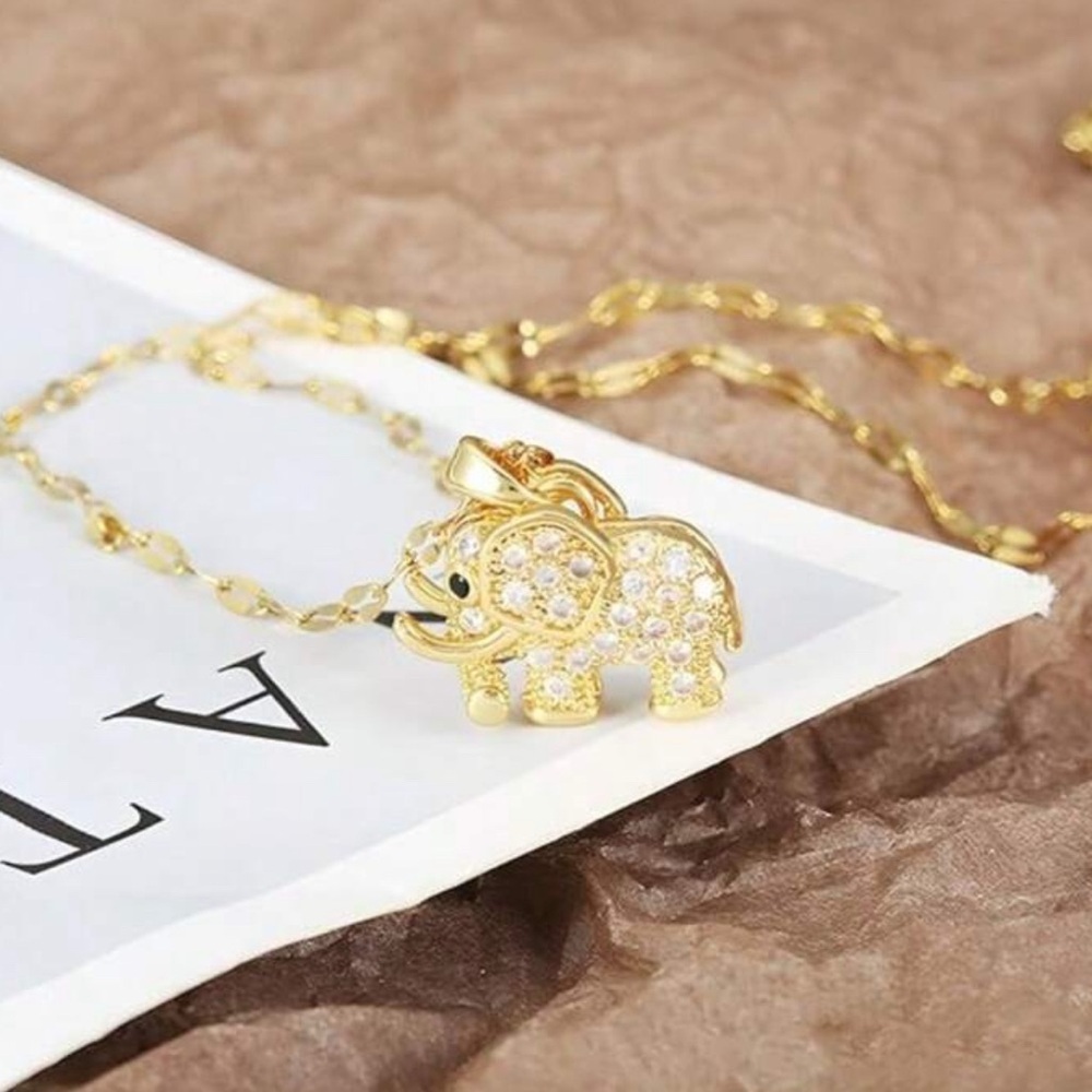 Necklace - Picture 3 of 13